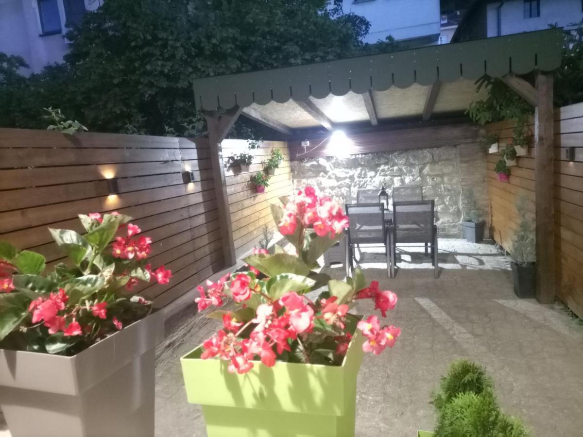 Finesi Apartments Ohrid Exteriör bild